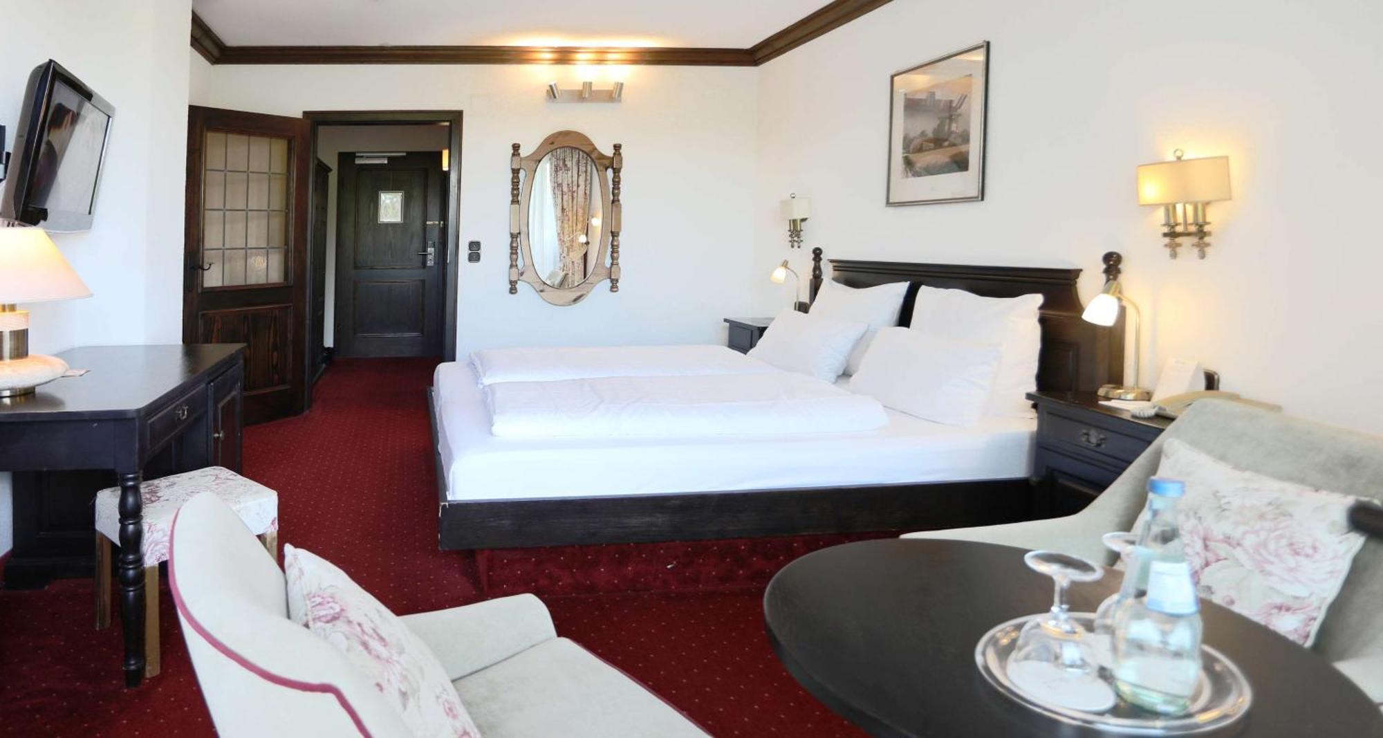 Best Western Hotel Polisina Ochsenfurt Esterno foto